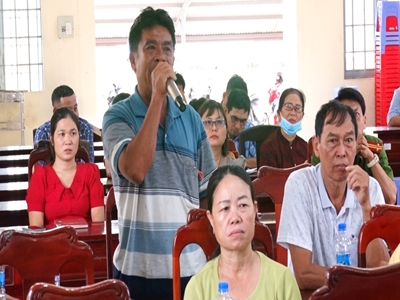 Đại biểu HĐND tỉnh, huyện tiếp xúc cử tri 2 xã Hưng Lộc và Lộ 25   